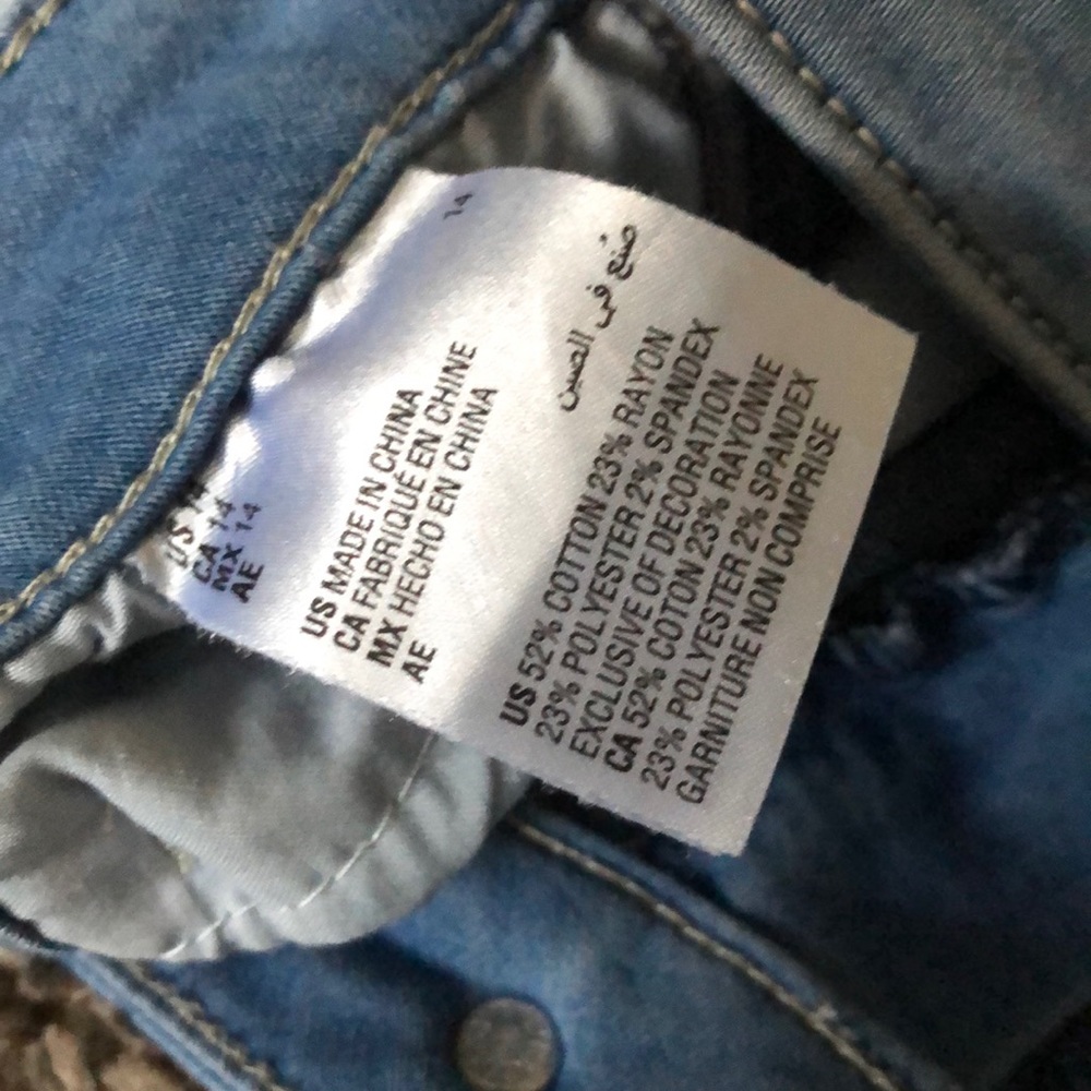 Epic Threads Girls Light Blue Jeans - Picture 11 of 17